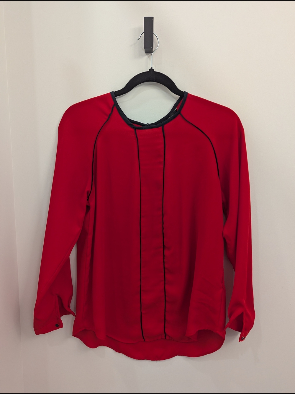 Banana Republic Red Long-Sleeve Blouse with Navy Piping